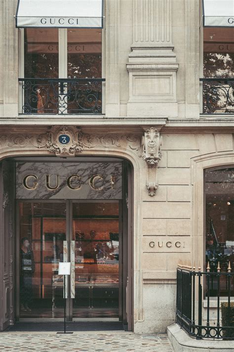 gucci 60 avenue montaigne 75008 paris|montaigne avenue paris.